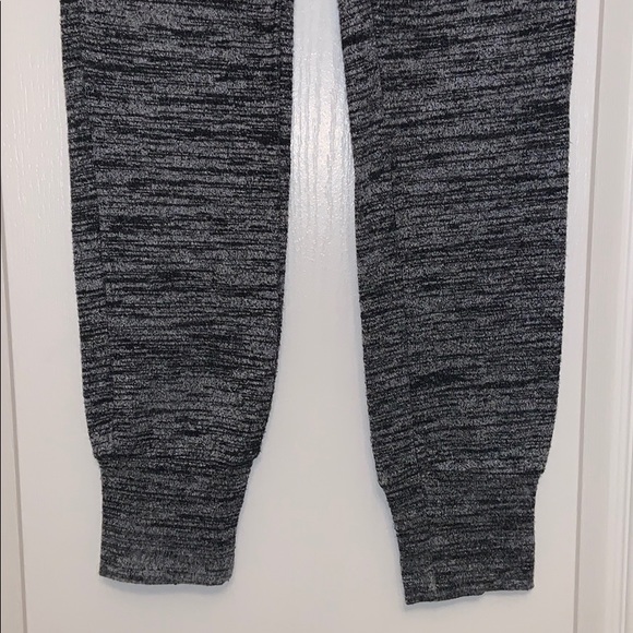 Aritzia Wilfred Free Aline Pant - Picture 6 of 7